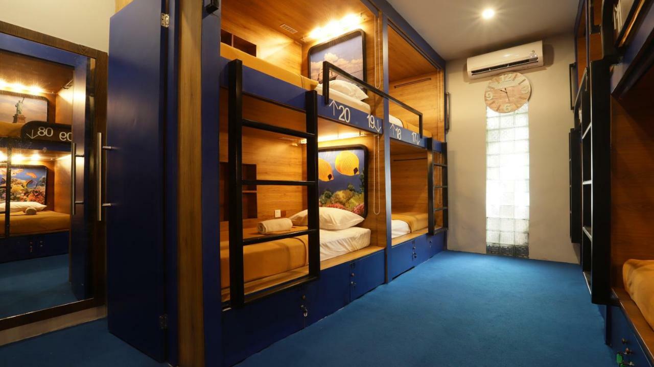 D'Gobers Hostel Seminyak By Gumilang Hospitality Exterior foto